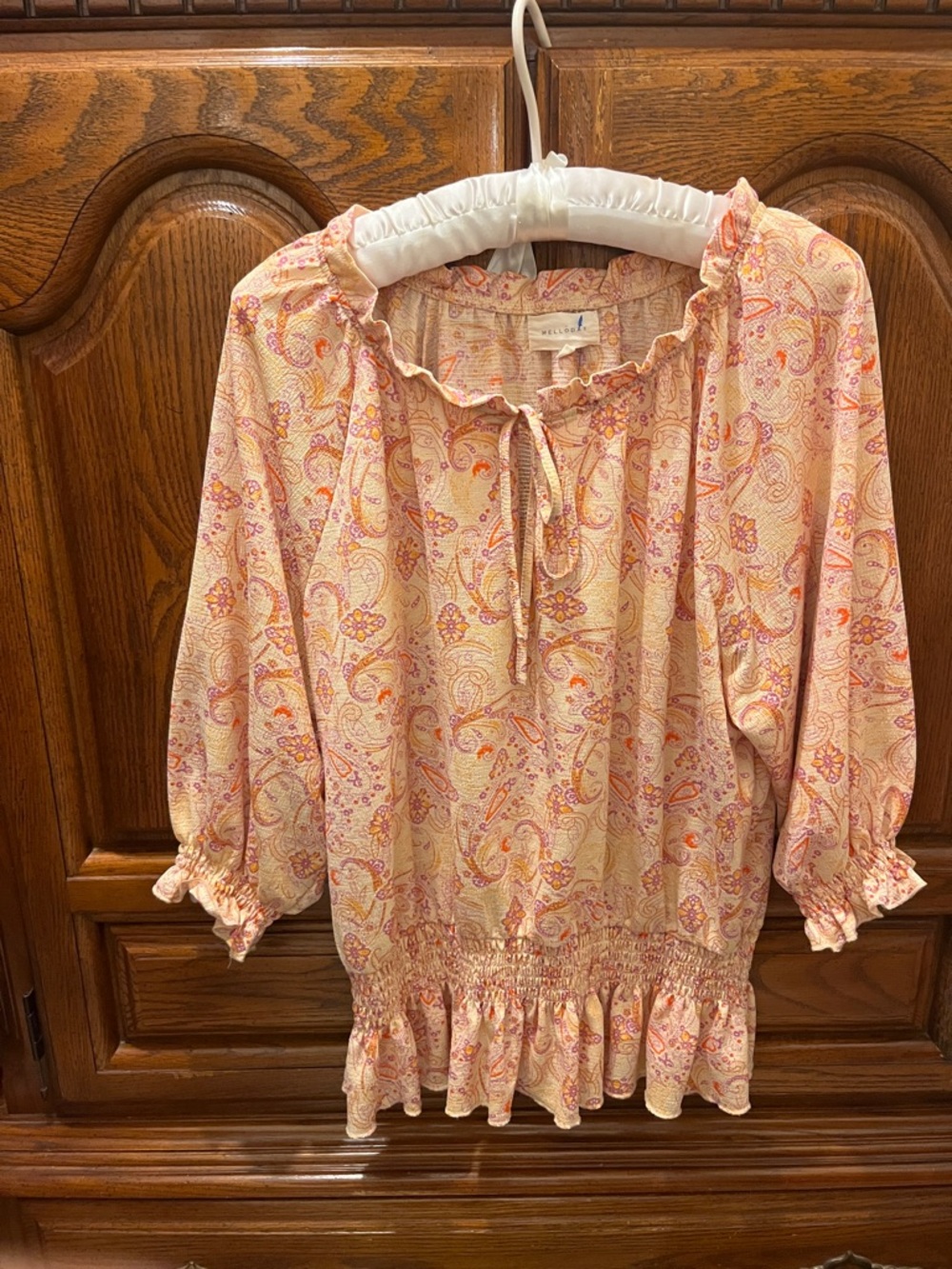 MELLODAY Peach Paisley Tie-Neck Smocked-Hem Peasant Blouse